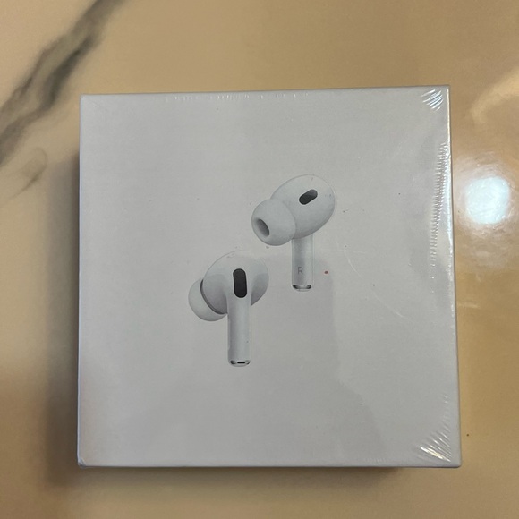 Apple AirPods Pro 2nd Generation 2023 Bluetooth Earbud Headphones - Excellent